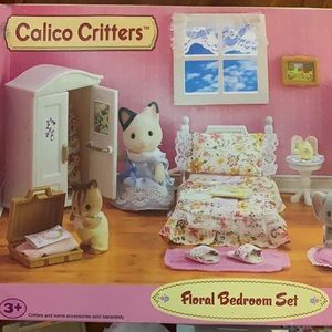 Calico critter floral bedroom set